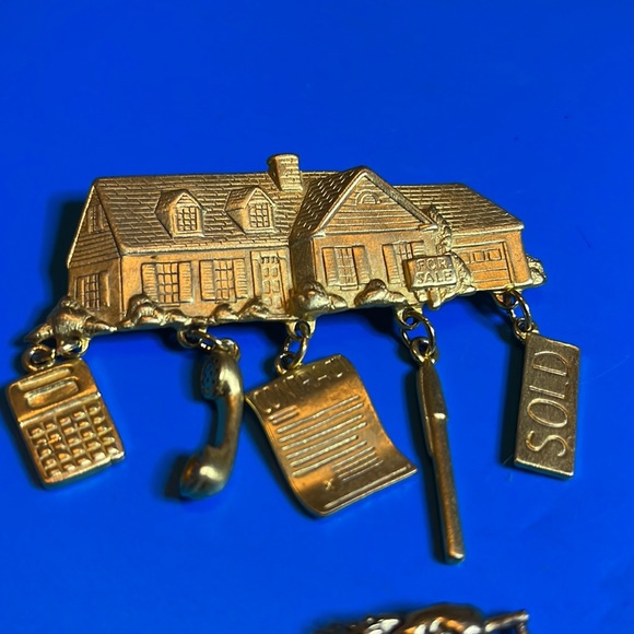Real estate agent JEWELRY! Bracelet & JJ BROOCH - lot - Picture 7 of 8